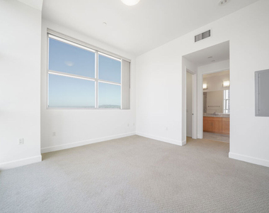 3223 W 6th Street - Photo Thumbnail 7