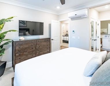 824 Jersey Ct - Photo Thumbnail 9