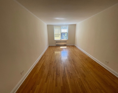 87-15 37th Avenue - Photo Thumbnail 8