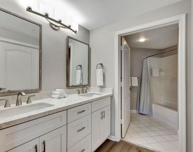 300 Uno Lago Drive - Photo Thumbnail 26