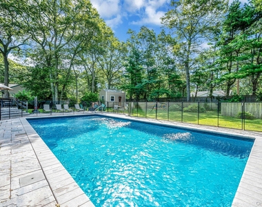 6 Bay Drive - Photo Thumbnail 23