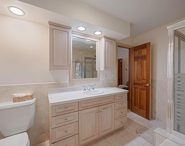 6 Bay Drive - Photo Thumbnail 9