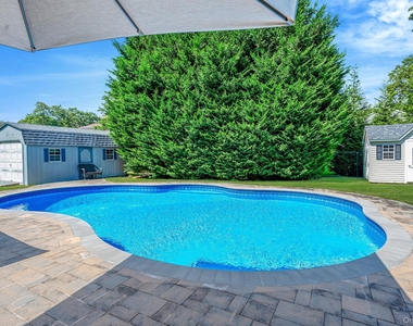 8 Paynes Lane - Photo Thumbnail 22