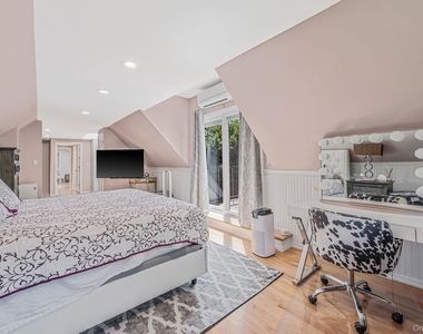 8 Paynes Lane - Photo Thumbnail 19