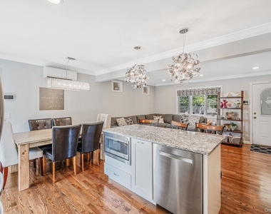 8 Paynes Lane - Photo Thumbnail 7