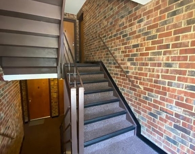 6437 Richmond Highway - Photo Thumbnail 16