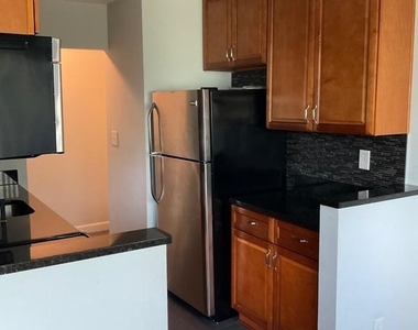 6437 Richmond Highway - Photo Thumbnail 32