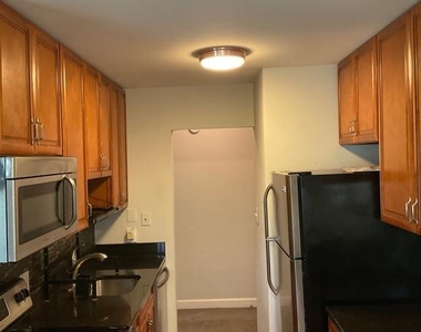 6437 Richmond Highway - Photo Thumbnail 23