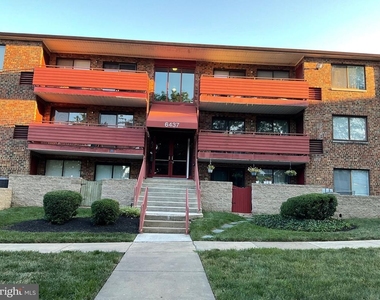 6437 Richmond Highway - Photo Thumbnail 1