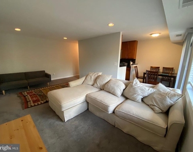 6437 Richmond Highway - Photo Thumbnail 18