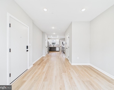 1320 S Grove Street - Photo Thumbnail 14