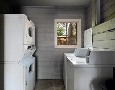 9079 Jollyville Rd - Photo Thumbnail 24