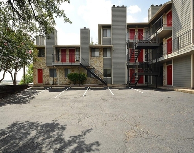 9079 Jollyville Rd - Photo Thumbnail 5