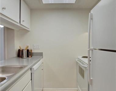 9079 Jollyville Rd - Photo Thumbnail 14