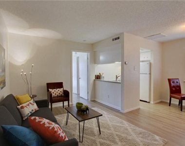 9079 Jollyville Rd - Photo Thumbnail 9