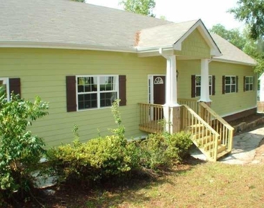 1510 Roberts Drive Se - Photo Thumbnail 8