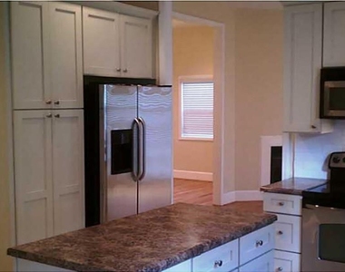 1510 Roberts Drive Se - Photo Thumbnail 11