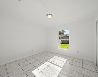 4735 30th Street Sw - Photo Thumbnail 23