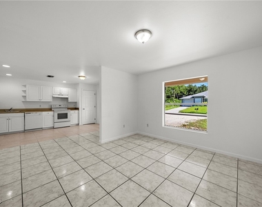 4735 30th Street Sw - Photo Thumbnail 22