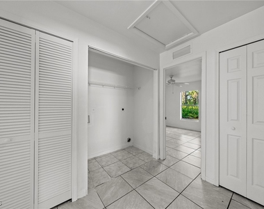 4735 30th Street Sw - Photo Thumbnail 14