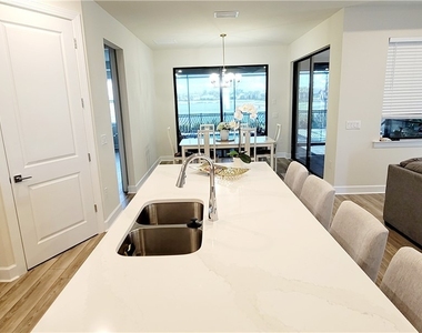 2045 Yellowfin Circle W - Photo Thumbnail 2
