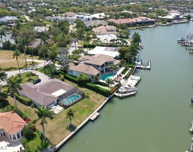 1823 Hurricane Harbor Lane - Photo Thumbnail 28