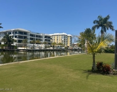 1823 Hurricane Harbor Lane - Photo Thumbnail 29