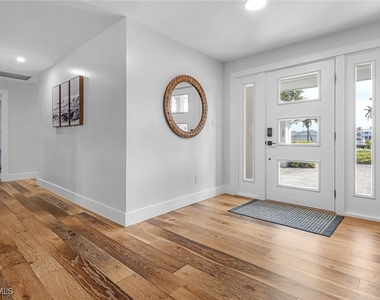 1823 Hurricane Harbor Lane - Photo Thumbnail 2