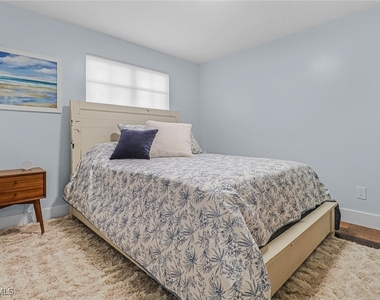1823 Hurricane Harbor Lane - Photo Thumbnail 19