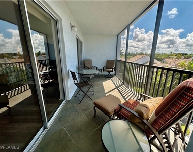 555 Park Shore Drive - Photo Thumbnail 31