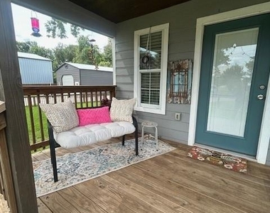 3020 Calhoun Street - Photo Thumbnail 10