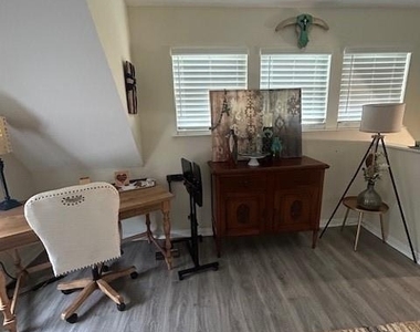 3020 Calhoun Street - Photo Thumbnail 4