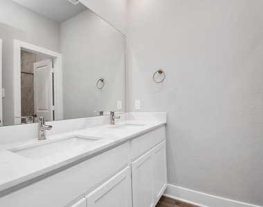 21030 Shore Oak Drive - Photo Thumbnail 13