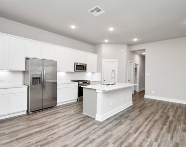 21030 Shore Oak Drive - Photo Thumbnail 3