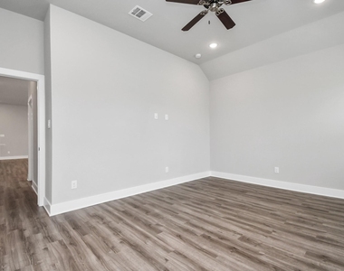 21030 Shore Oak Drive - Photo Thumbnail 8
