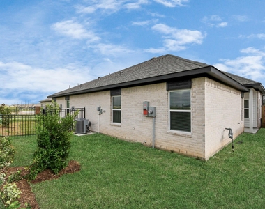 21030 Shore Oak Drive - Photo Thumbnail 6
