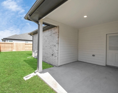21034 Shore Oak Drive - Photo Thumbnail 5