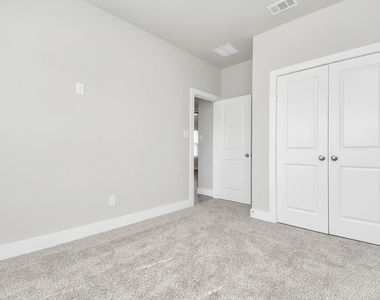 21034 Shore Oak Drive - Photo Thumbnail 12