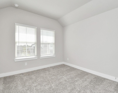 21034 Shore Oak Drive - Photo Thumbnail 11