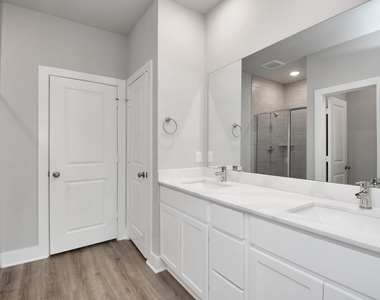 7514 Terramar Bay Lane - Photo Thumbnail 9