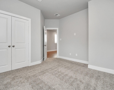7514 Terramar Bay Lane - Photo Thumbnail 14