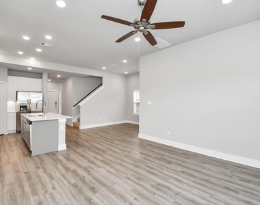 7514 Terramar Bay Lane - Photo Thumbnail 4