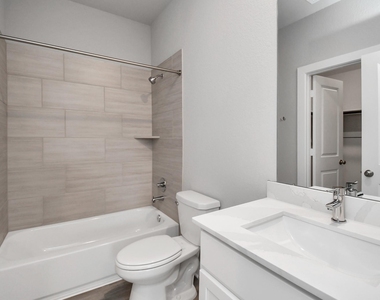 7514 Terramar Bay Lane - Photo Thumbnail 12