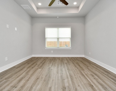 7514 Terramar Bay Lane - Photo Thumbnail 8