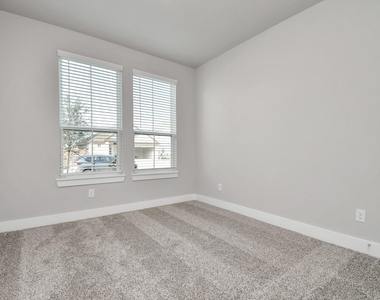 7510 Terramar Bay Lane - Photo Thumbnail 9