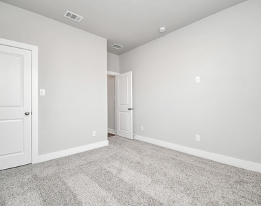 7510 Terramar Bay Lane - Photo Thumbnail 10