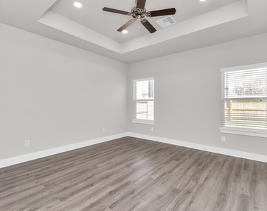 21003 Bay Village Drive - Photo Thumbnail 7
