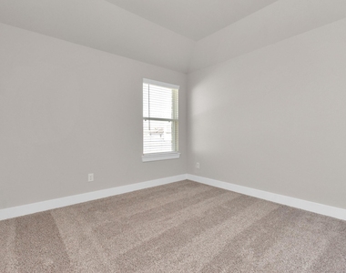 21003 Bay Village Drive - Photo Thumbnail 13