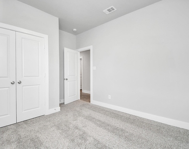 21047 Bay Village Drive - Photo Thumbnail 14