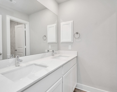 21047 Bay Village Drive - Photo Thumbnail 13